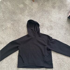 Lululemon women’s Black Hooded Pullover Sweatshirt